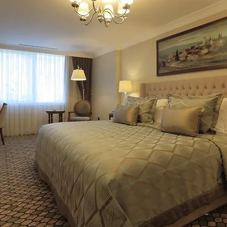 Latanya Hotel Ankara Buitenkant foto